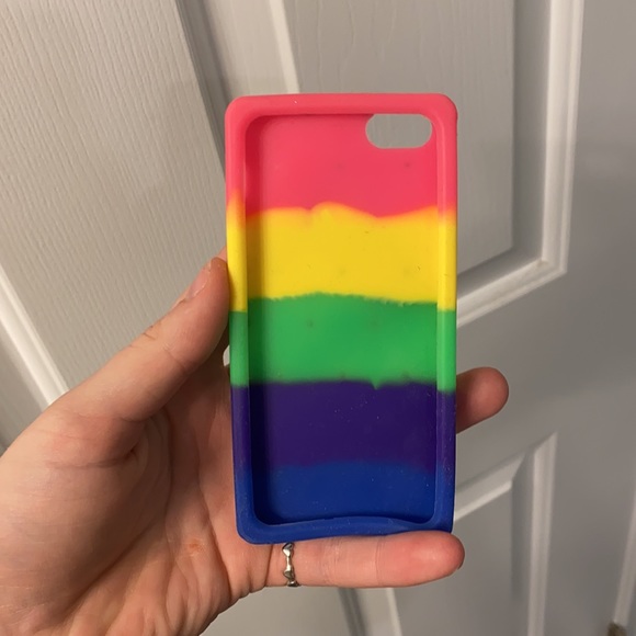 iPhone 5s case - Picture 3 of 3